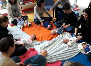 Séance de Sensibilisation au Portage et au Massage des bébés